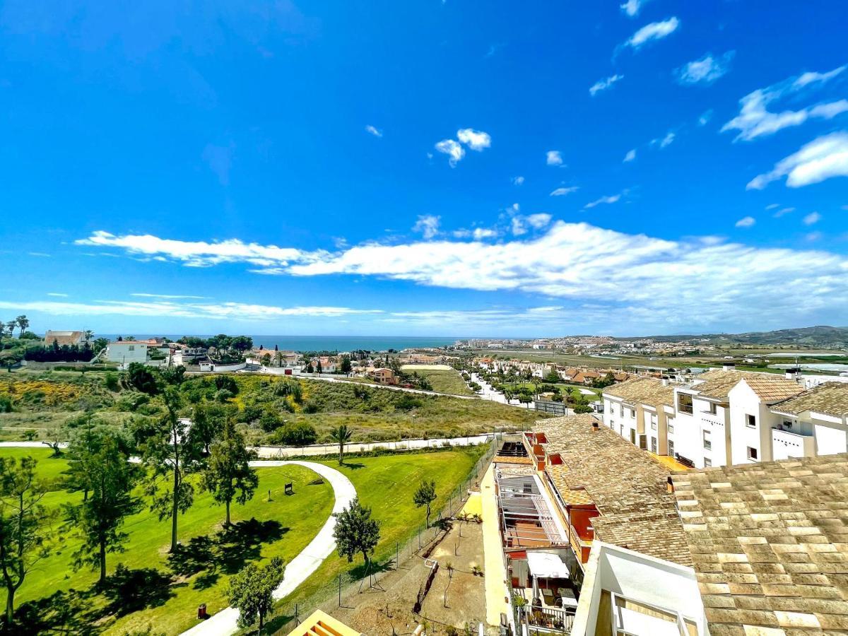 Atico Las Palmeras Golf And Sea Velez Malaga Exteriér fotografie